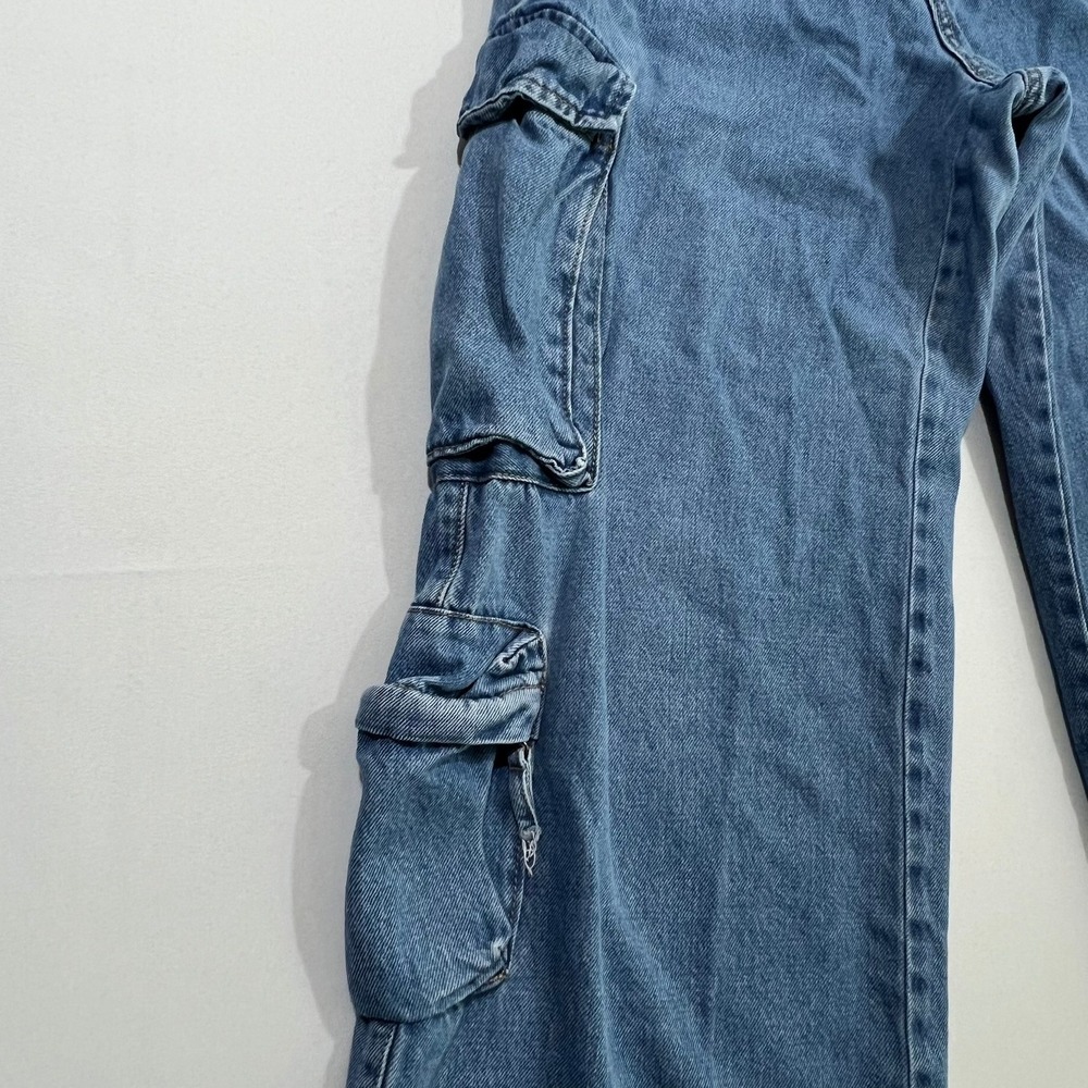 Universal Thread Cargo Jeans Wide Leg High Rise Medium Wash Blue Womens 12R - Picture 5 of 16
